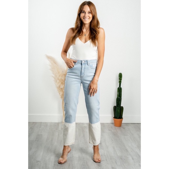 PRICE DROP Light Wash Dip Dye Cigarette Style Denim Jeans - Picture 4 of 15